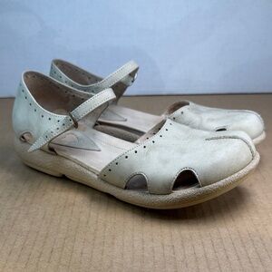 Dansko Gabrielle Nubuck Cream Leather Mary Jane Sandals sz 37
